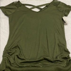 NWT short sleeve shirt